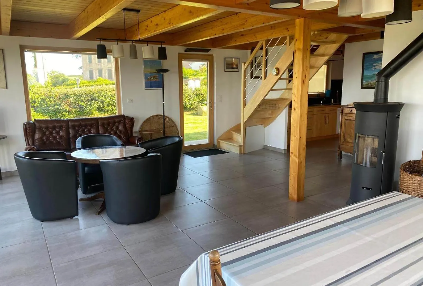Villa House With Sea View And Large Garden For 8 People Plougasnou